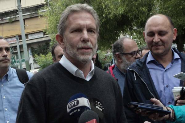 Τον Παύλο Γερουλάνο στηρίζει για τον Δήμο Αθηναίων το ΚΙΝΑΛ