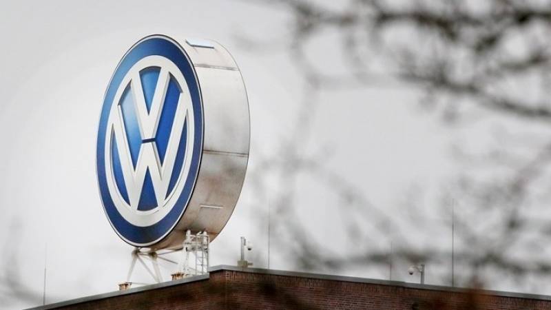 Γερμανία: Η VW θα απολύσει 5.000 έως 7.000 υπαλλήλους της ως το 2023