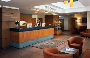 Η Καλαμάτα 4η ακριβότερη στις τιμές ξενοδοχείων