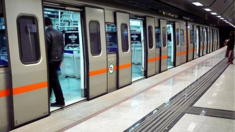 Μετρό: Κλειστοί τρεις σταθμοί την Κυριακή λόγω Πολυτεχνείου