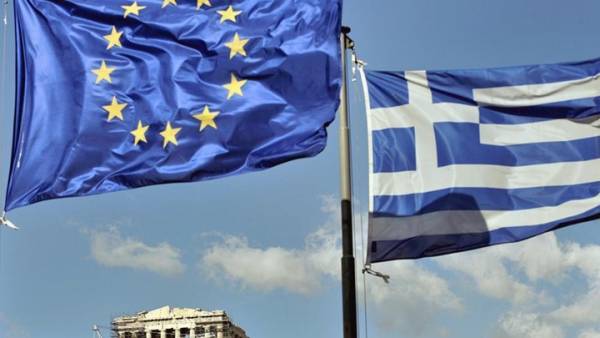 Deutsche Welle: Προσωρινή η έξοδος της Ελλάδας από τα μνημόνια;