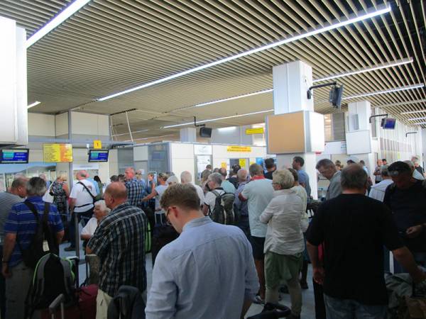 31 πτήσεις με 5.000 επιβάτες για συνέδρια στη Μεσσηνία έως και την επόμενη εβδομάδα (βίντεο)
