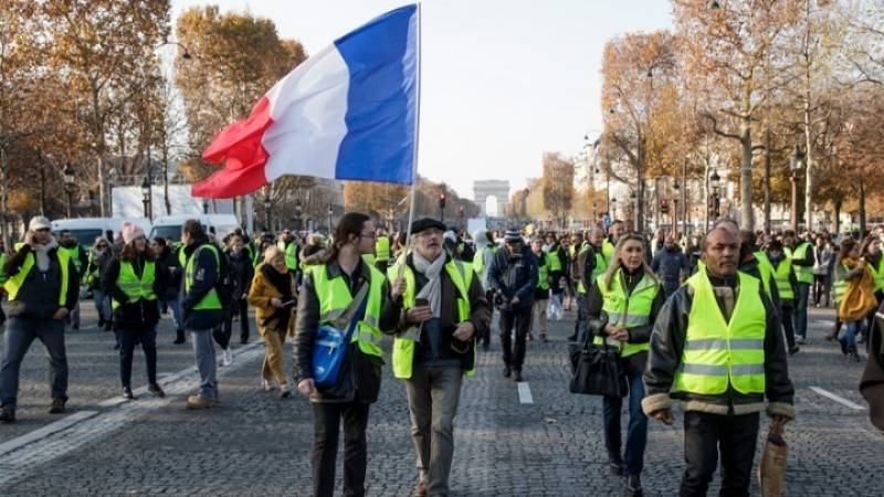 Γαλλία: Eπεισόδια στις διαδηλώσεις των κίτρινων γιλέκων