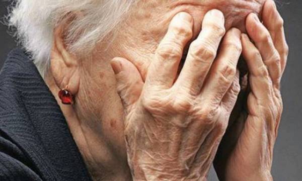 Απατεώνες πήραν 6.000 ευρώ από ηλικιωμένη στην Καλαμάτα 