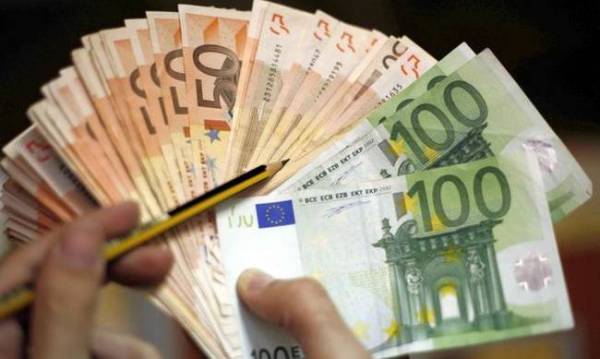 Εβρος: Για συναλλαγές με πλαστά χαρτονομίσματα συνελήφθησαν 4 αλλοδαποί