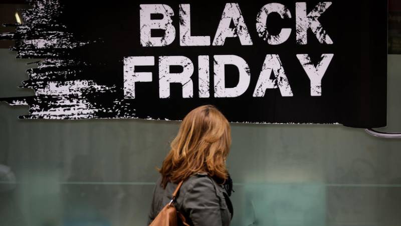 Έρευνα τιμών από το υπουργείο Οικονομίας ενόψει της «Black Friday»