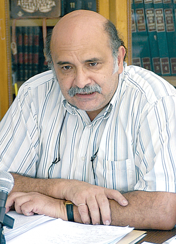 Ο Γρηγόρης Καλομοίρης υποψήφιος δημοτικός σύμβουλος με την «Αντίσταση με τους πολίτες του Χαλανδρίου» (υποψήφιος δήμαρχος ο Σίμος Ρούσσος)
