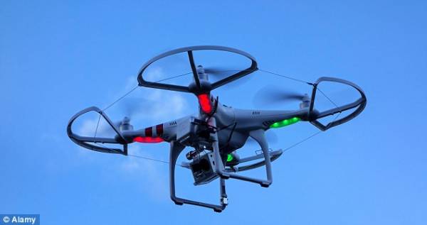 Huawei: Ασύρματη φόρτιση drones μέσω κολόνων για κεραίες