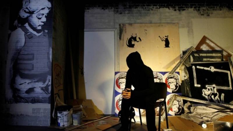 Oι μεγαλουπόλεις εξακολουθούν να διώκουν ποινικά τα γκράφιτι