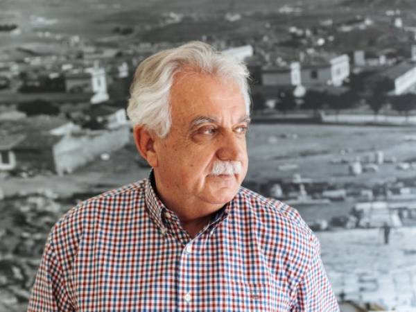 Ο Σταύρος Μπένος στο lifo.gr για την Καλαμάτα, τα ΚΕΠ, το &quot;Διάζωμα&quot; κ.α.