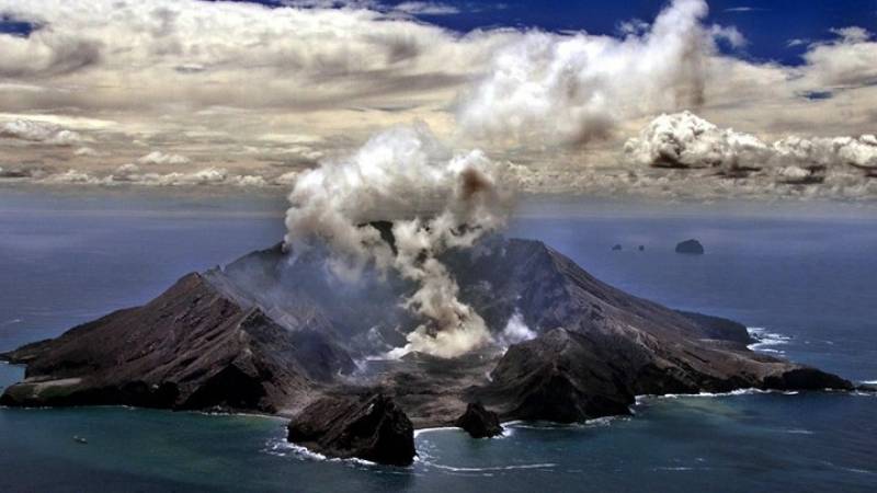 Έκρηξη ηφαιστείου στη Νέα Ζηλανδία: Τουλάχιστον 1 νεκρός