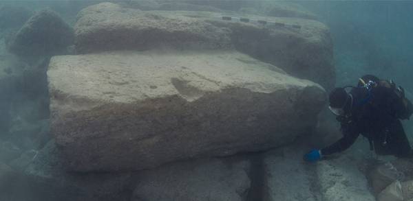 Σημαντικά αποτελέσματα από τις φετινές υποβρύχιες έρευνες στο αρχαίο λιμάνι του Λεχαίου