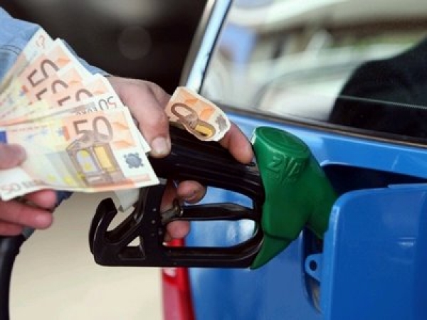 Από 1,53 έως 1,69 ευρώ το λίτρο η τιμή της βενζίνης στη Νότια Πελοπόννησο