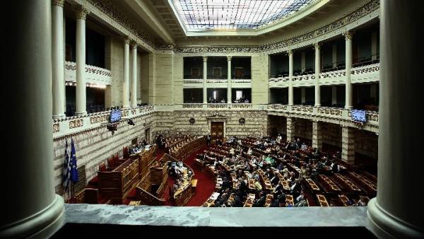 Στη Βουλή η πρόταση διορισμού του Ευστάθιου Μαρίνου στη θέση του διοικητή του ΕΦΚΑ