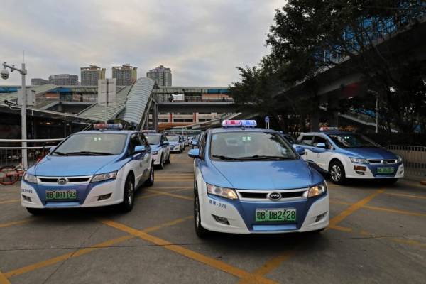 Κίνα: Ετήσια αύξηση 9% κατέγραψαν οι πωλήσεις συμβατικών επιβατικών αυτοκινήτων στο πρώτο τετράμηνο- Αύξηση κατά 35% στα οχήματα ενεργειακής τεχνολογίας