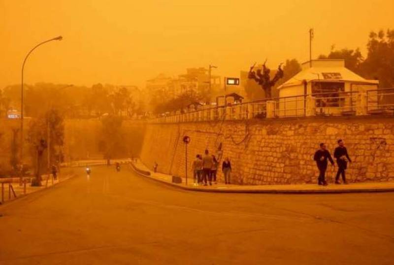 Καιρός: Η αφρικανική σκόνη θα «σκεπάσει» τη χώρα και σήμερα