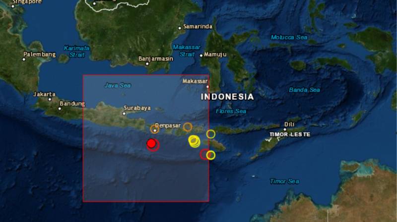 Σεισμός 5,7 Ρίχτερ ανοιχτά του Μπαλί στην Ινδονησία (Βίντεο)