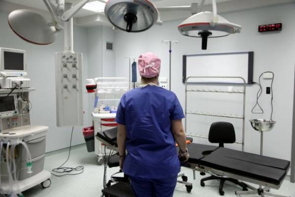 Μετακίνηση χειρουργών από Κυπαρισσία στη Ζάκυνθο για να ανοίξουν χειρουργεία; 