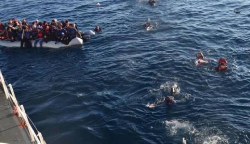 Τραγωδία στη Μεσόγειο: Νεκροί 100 πρόσφυγες σε ναυάγιο