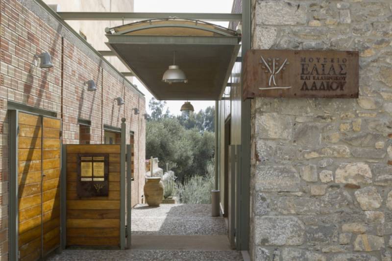 Σπάρτη: Εγκαινιάστηκε η έκθεση «Οι αμέτρητες όψεις του Ωραίου», που στεγάζεται στο Μουσείο Ελιάς και Ελληνικού Λαδιού
