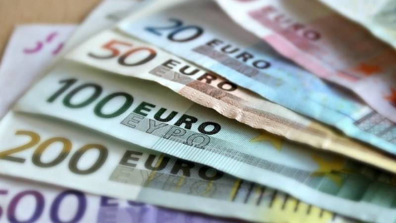 Καταβολές 112 εκατ. ευρώ σε 172.000 δικαιούχους από e-ΕΦΚΑ και ΟΑΕΔ