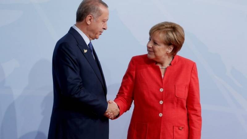 Η Γερμανία ζητεί από την Τουρκία να επιδείξει αυτοσυγκράτηση στη Συρία