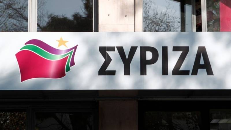 ΣΥΡΙΖΑ: Η κυβέρνηση κάνει τα στραβά μάτια σε καταχρηστικές πρακτικές της τράπεζας Πειραιώς