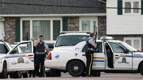 Καναδάς: Ταυτοποιήθηκε ο δράστης των πυροβολισμών στο Φρέντρικτον και κατηγορείται για τέσσερις ανθρωποκτονίες
