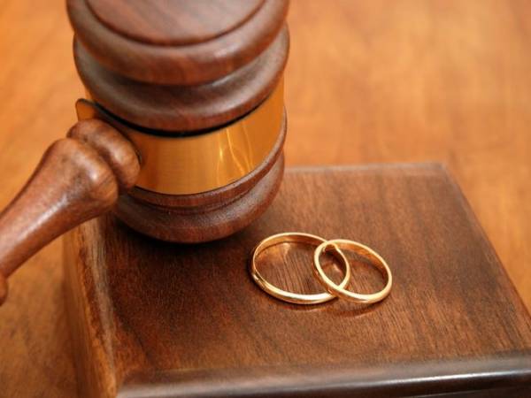 Αντίθετος ο Δικηγορικός Σύλλογος Καλαμάτας στα συναινετικά διαζύγια