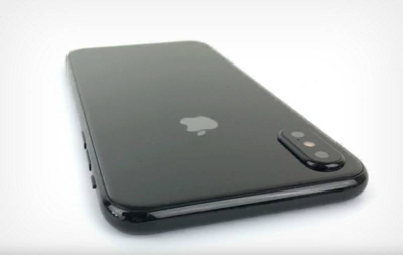 Ενα iPhone 8 έκλεψε 23χρονη στην Κυπαρισσία