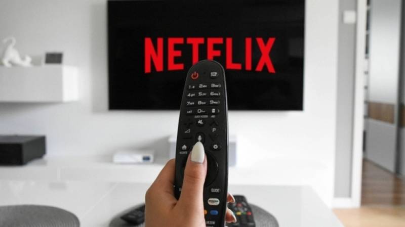 Netflix: «Πετάει έξω» τους χρήστες με δανεικούς κωδικούς