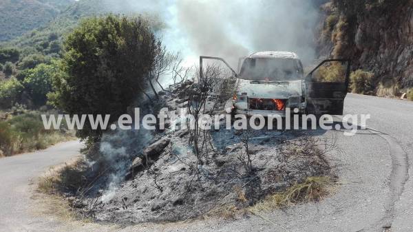 Μεσσηνία: Αυτοκίνητο κάηκε εν κινήσει κοντά στο Μοναστήρι Αετού