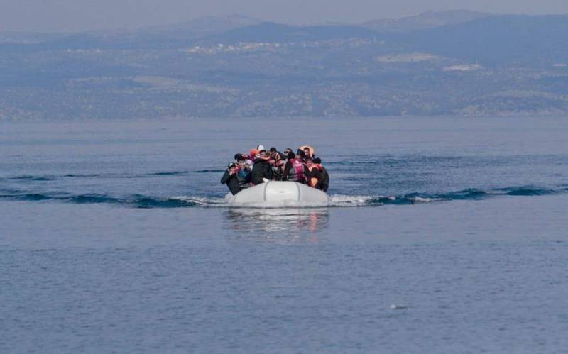 Πάνω από 300 μετανάστες που προσπαθούσαν να φτάσουν στη Λέσβο συνέλαβαν οι τουρκικές αρχές