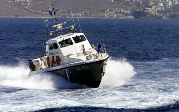 Αναζητείται ο χειριστής του αεροσκάφους που έπεσε στη θάλασσα στο Μεσολόγγι (Βίντεο)