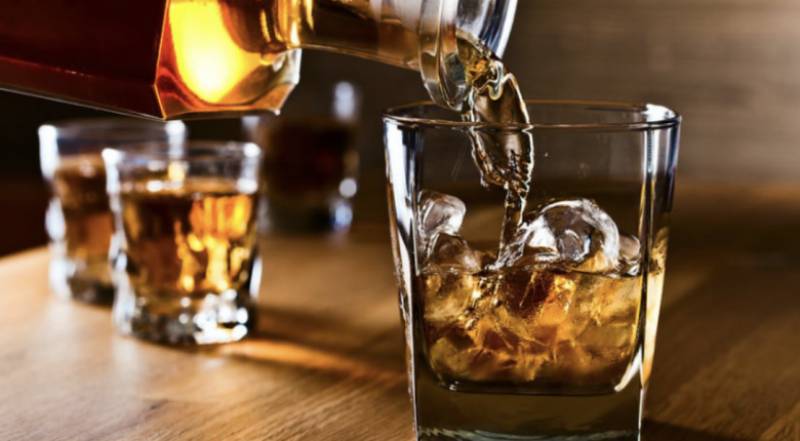 Αλκοολούχα ποτά: Το ισχυρό πλήγμα στον κλάδο λόγω κορονοϊού