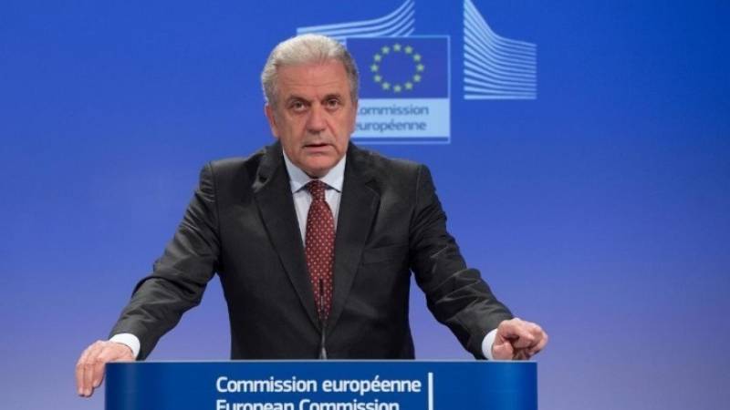 Δ. Αβραμόπουλος: Σε εγρήγορση στους τομείς της μετανάστευσης και της ασφάλειας