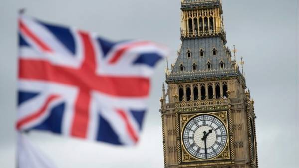 Βρετανία: Το Λονδίνο ανακοινώνει νέο πακέτο κυρώσεων κατά του Ιράν