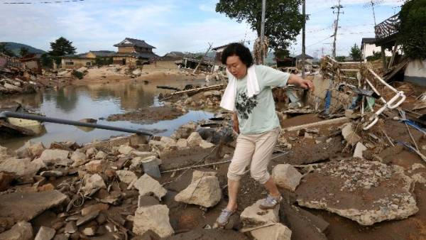 Ιαπωνία: Πάνω από 140 νεκροί στις πλημμύρες και τις κατολισθήσεις λάσπης