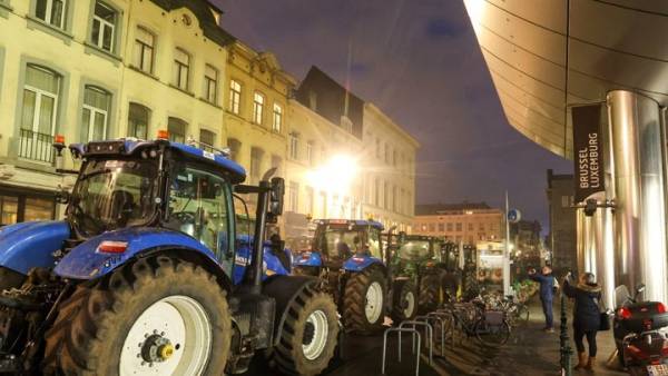 Νέα διαμαρτυρία των αγροτών στις Βρυξέλλες σήμερα