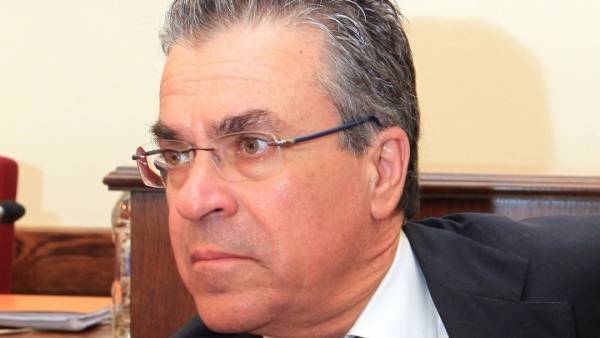 Αργ. Ντινόπουλος: «Αχρεία ψέματα» σε άρθρο του Θ. Πάγκαλου για τα Ίμια
