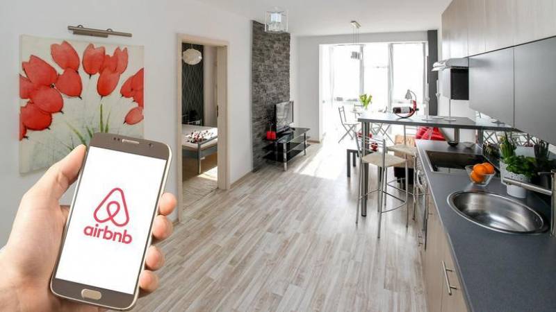 Ποιοι διαχειρίζονται τα Airbnb στην Ελλάδα