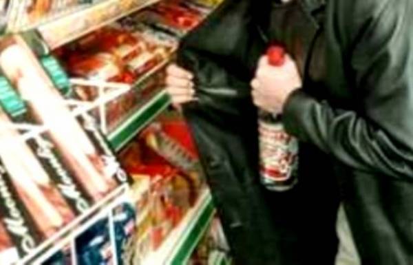 Συνελήφθησαν 9 τσιγγάνες για κλοπές σε σούπερ μάρκετ σε Τρίπολη και Σπάρτη