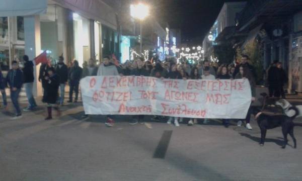 Το ΚΚΕ Μεσσηνίας καταγγέλλει τις προσαγωγές και τις συλλήψεις μαθητών στην πορεία για τον Γρηγορόπουλο