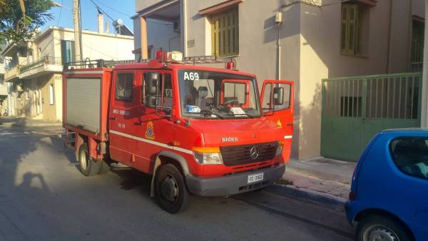 Καλαμάτα: Κινητοποίηση για πυρκαγιά σε ισόγειο της οδού Καλλιπατείρας
