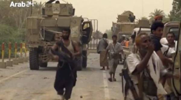 Υεμένη: Συνεχίζονται οι βίαιες μάχες για την κατάληψη του αεροδρομίου της Χοντέιντα