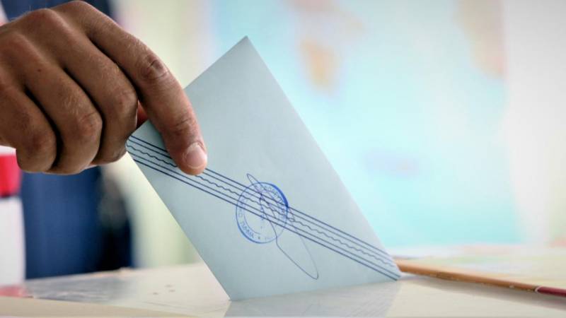 Ομαλά ξεκίνησε η εκλογική διαδικασία στη Μεσσηνία (φωτογραφίες)