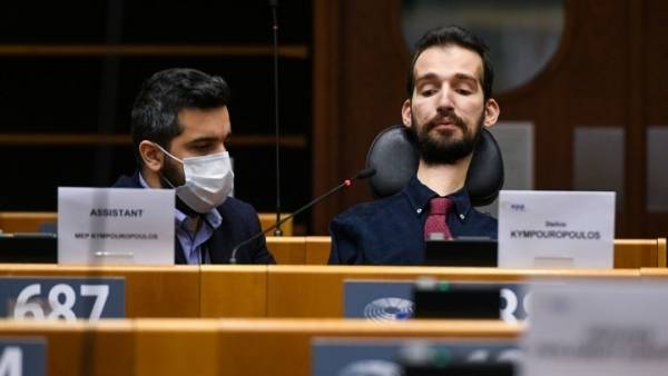 Στ. Κυμπουρόπουλος: «Ναι» στην αναθεώρηση της φαρμακευτικής νομοθεσίας από την Ολομέλεια του Ευρωπαϊκού Κοινοβουλίου