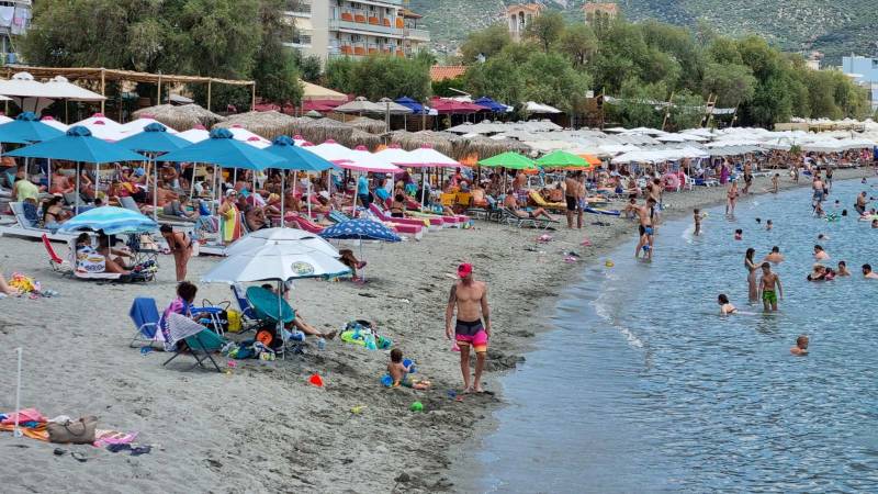 Μεσσηνία και Περιφέρεια παραμένουν χαμηλά στον τουρισμό - Ο Αύγουστος δεν αρκεί για να καλυφθεί το χάσμα
