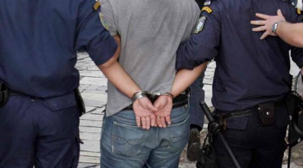 44 συλλήψεις κατά τη διάρκεια ελέγχων στην περιφέρεια Πελοποννήσου