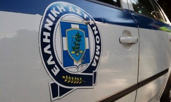 Δύο συλλήψεις για κλοπές σπιτιών και αυτοκινήτου στην Κόρινθο και τα Εξαμίλια